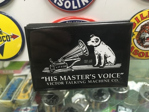 Classic victor talking machine - talking,