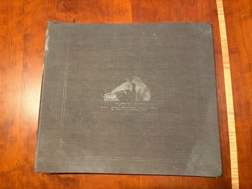 Antique victor talking machine - victor,